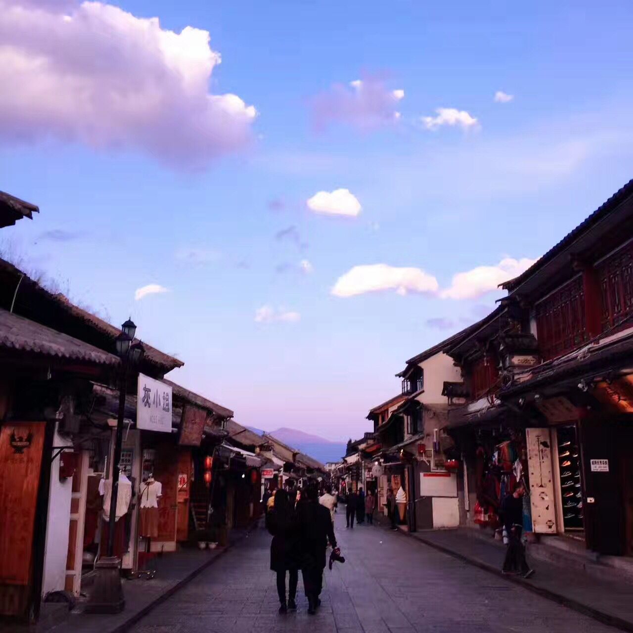 深圳到香港物流,香港深圳貨運運輸,深圳香港進(jìn)出口,深港物流專線,中港物流,東勝物流集團-深圳市東勝物流有限公司