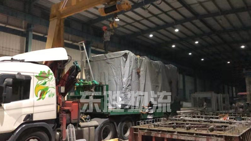 佛山到香港吊機車物流_佛山到香港吊機車運輸_佛山到香港吊臂車物流運輸--東勝物流案例